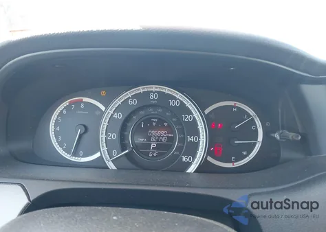 2015 Honda Accord Lx z USA, uszkodzony, nr VIN 1HGCR2F31FA158304